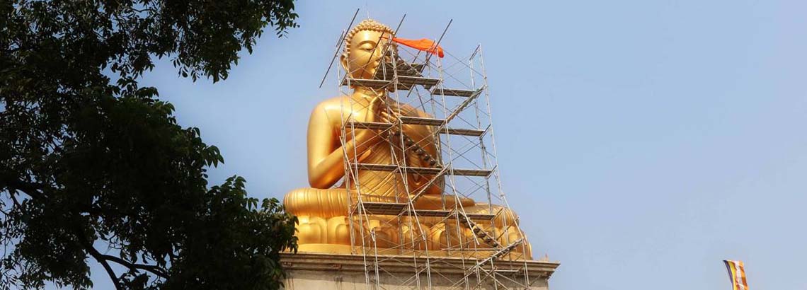 Manelwatta Buddha Statue